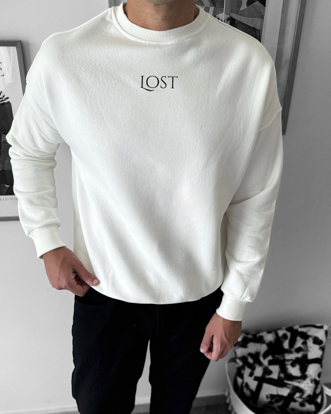 Lost white crewneck