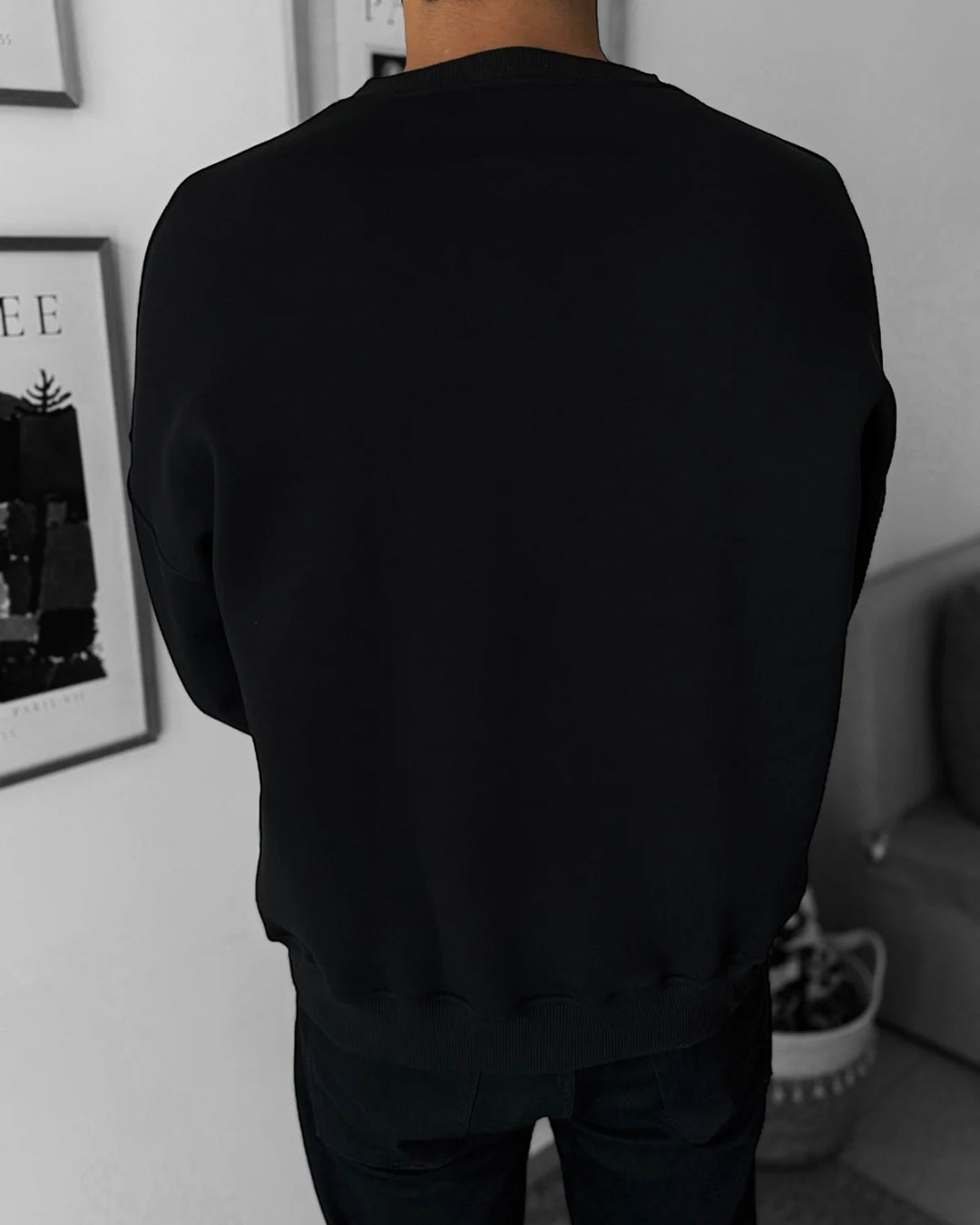 Woobenwise black crewneck