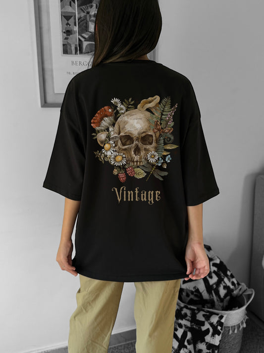Vintage black oversized tee