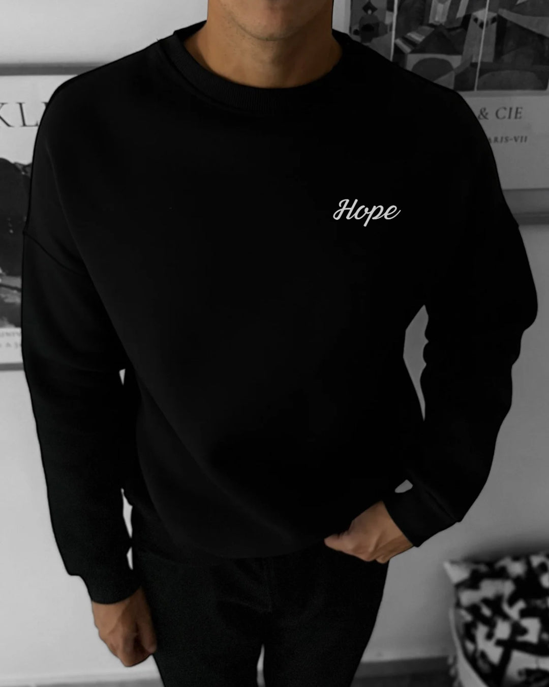 Hope black crewneck