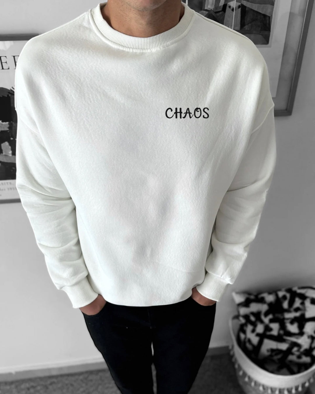 Chaos white crewneck
